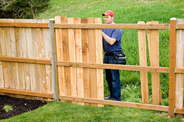 Fencing Tadworth, Kingswood, Mogador, KT20